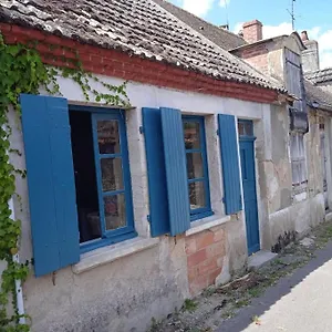 Petite Maison De Village Hébergement de vacances Ygrande